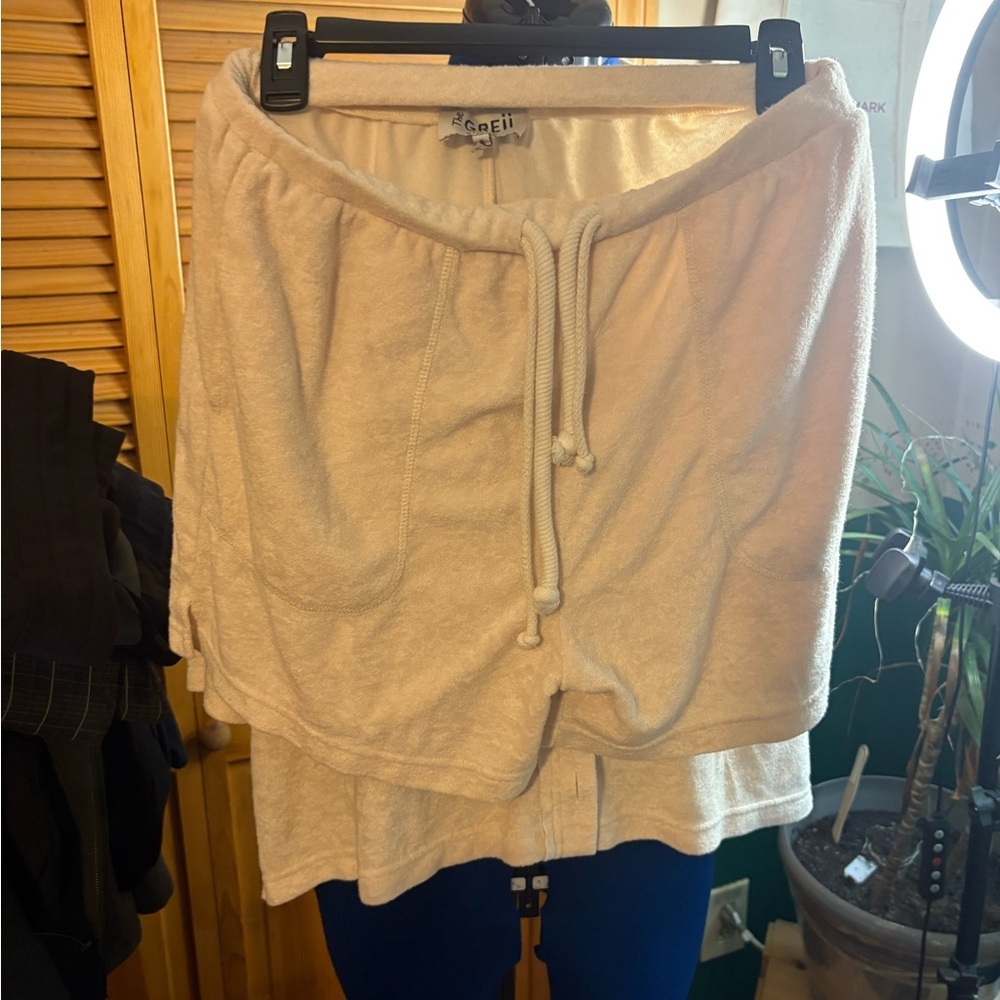 Lounge Set, Cream Colored, 2 pieces - Picture 3 of 4